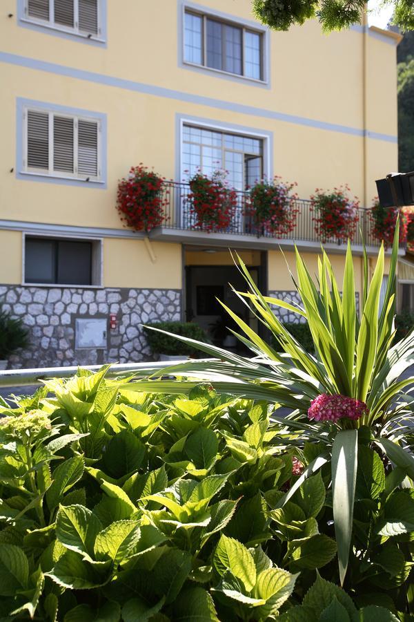 Albergo Terme Santamaria Castelforte Exterior photo
